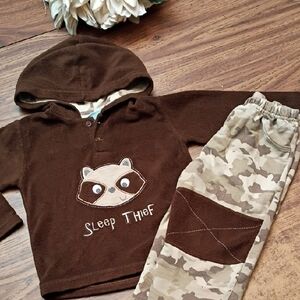 🩷Boys 24 Months Fleece Brown and Camo Set